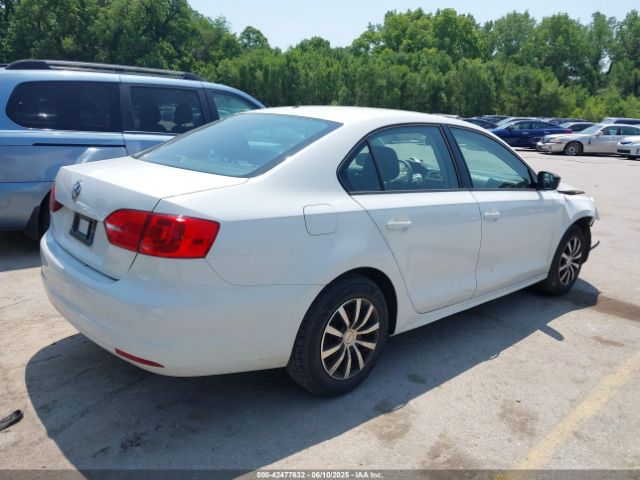 3VW2K7AJ7EM289320 Volkswagen Jetta 2.0l S