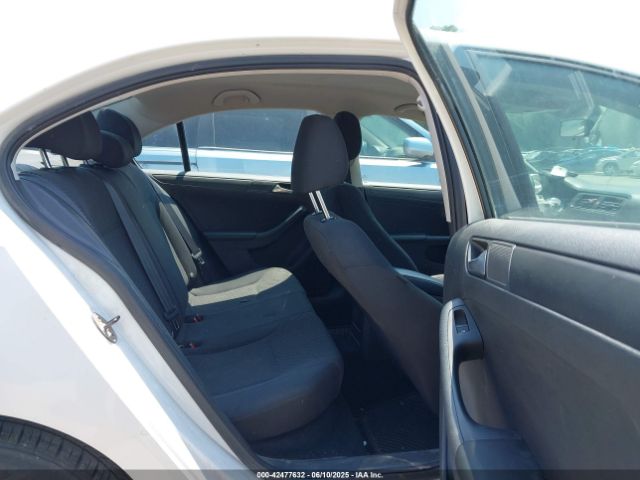 3VW2K7AJ7EM289320 Volkswagen Jetta 2.0l S