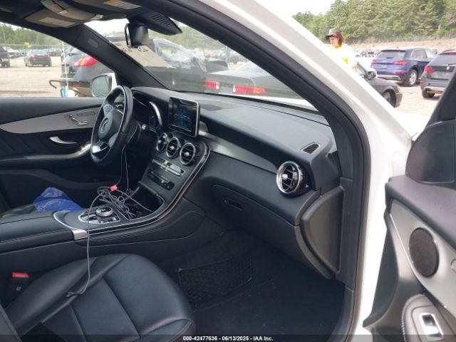 2019 MERCEDES-BENZ GLC 300 WDC0G4KB3K1001328 Photo 4