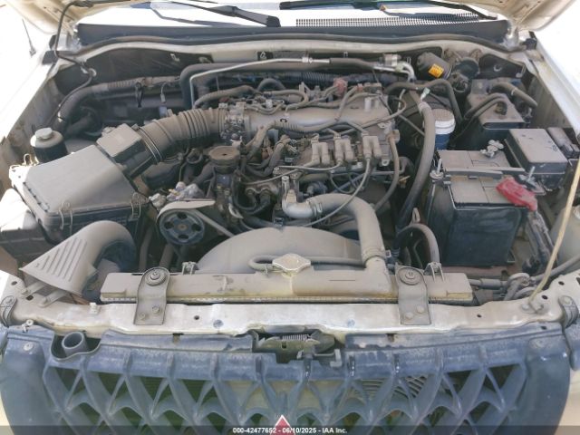2000 MITSUBISHI MONTERO SPORT JA4LS21H5YP051210 Photo 9