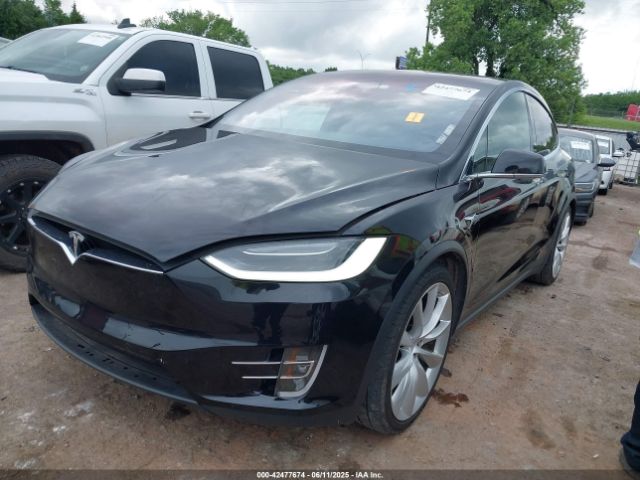 2016 TESLA MODEL X 5YJXCBE25GF028030 Photo 1