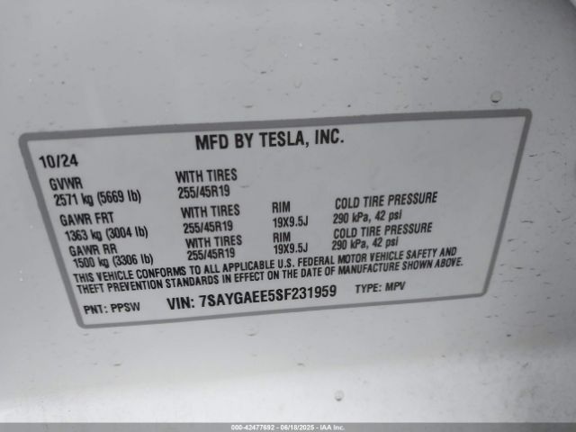 7SAYGAEE5SF231959 Tesla Model Y