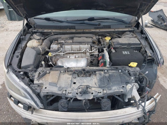 Chrysler 200 2015 1C3CCCCB8FN593089 Image 10