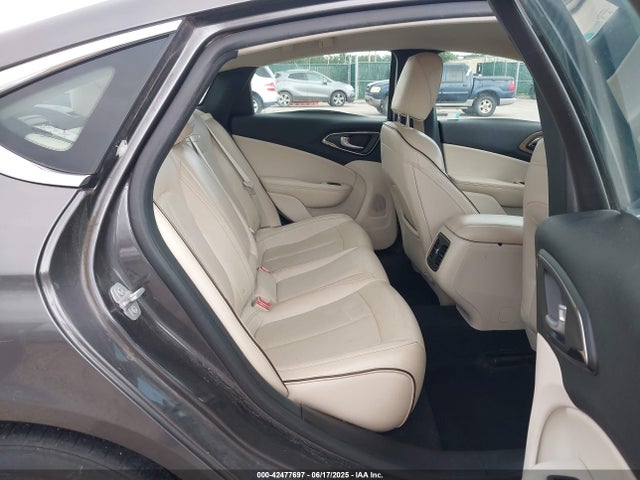 Chrysler 200 2015 1C3CCCCB8FN593089 Image 8