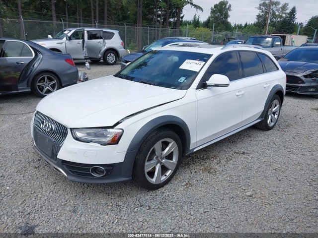 Audi 2014 2014 WA1UFAFL3EA095768 Image 2