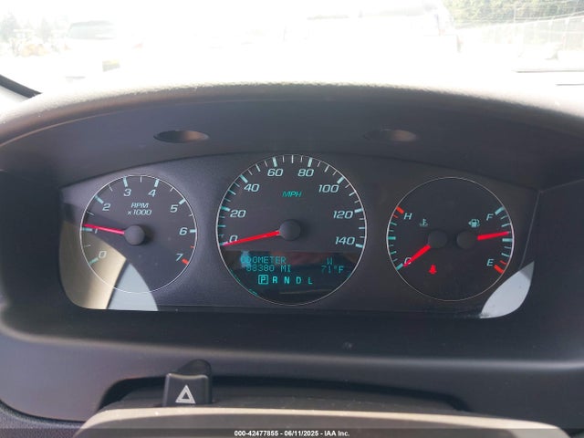 2G1WB5E38F1162243 Chevrolet lfx
