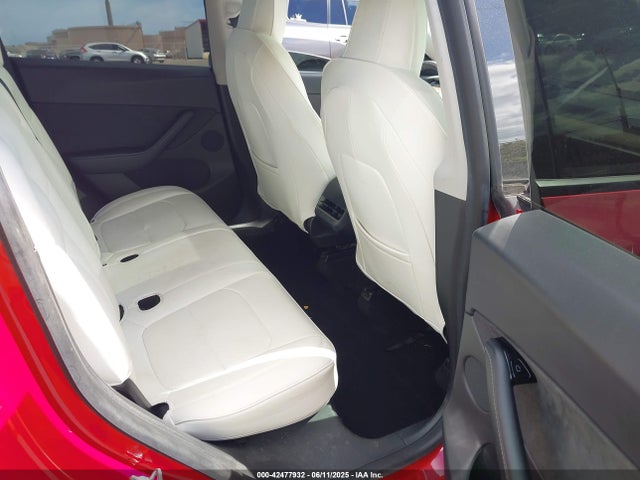 2020 TESLA MODEL Y 5YJYGDEF0LF039096 Photo 7