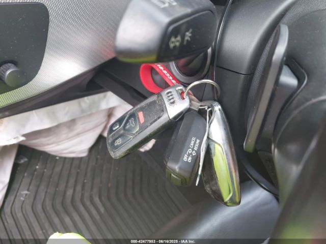 2019 AUDI A4 WAUDNAF46KN011574 Photo 10