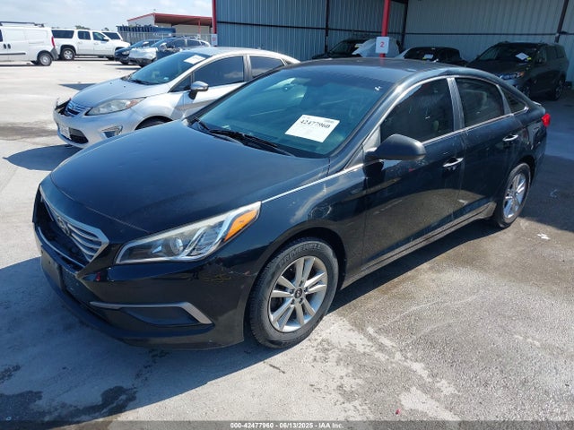 5NPE24AF1HH510589 Hyundai 2017