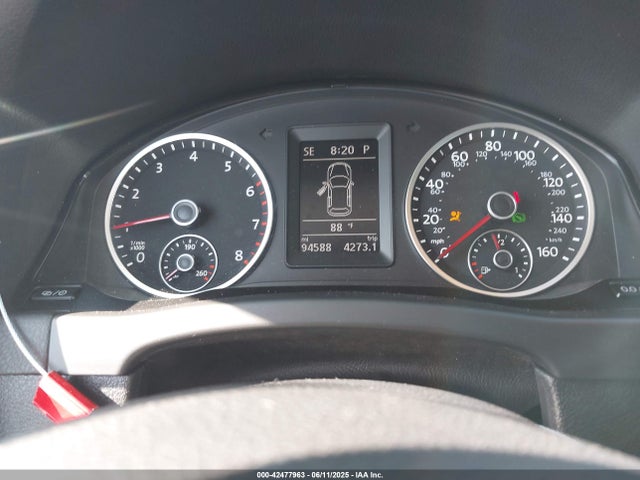 WVGBV3AX6EW535339 Volkswagen 2014