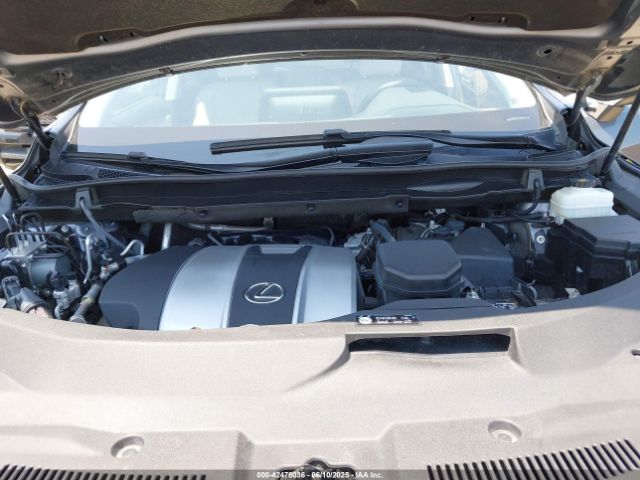 2T2HZMAA1NC225639 Lexus RX 350