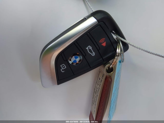 5UX53DP02R9W30216 BMW 2024