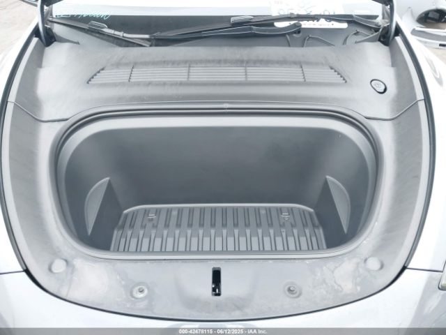 2023 TESLA MODEL Y 7SAYGDEE7PA058919 Photo 9