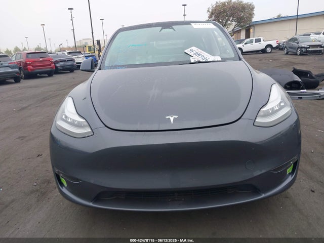 7SAYGDEE7PA058919 Tesla Model Y