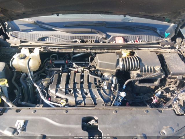 2020 CHRYSLER VOYAGER 2C4RC1DG2LR195864 Photo 9