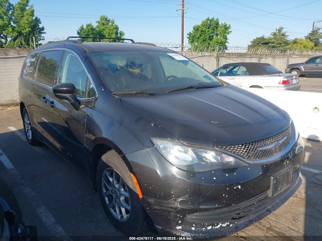 Chrysler Voyager Lxi 2020 2C4RC1DG2LR195864 Image 12