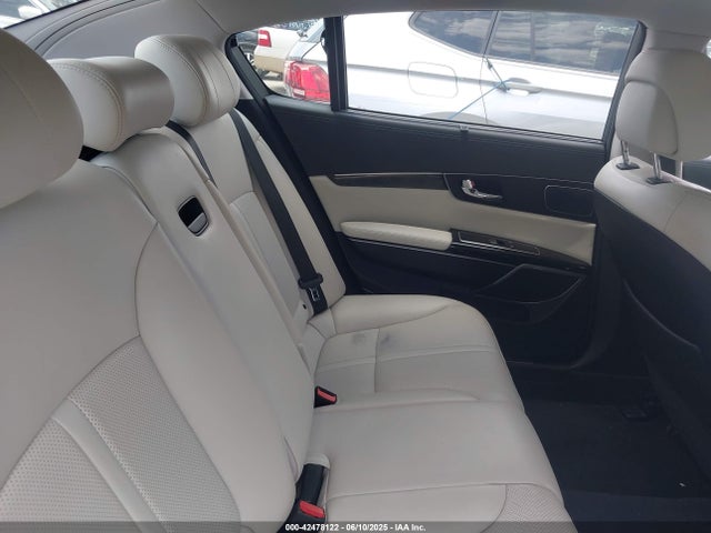 KNALW4D4XG6032393 KIA K900 Luxury 5.0l