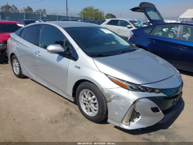 2017 TOYOTA PRIUS PRIME JTDKARFP6H3021962