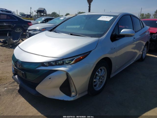 2017 TOYOTA PRIUS PRIME JTDKARFP6H3021962 Photo 1