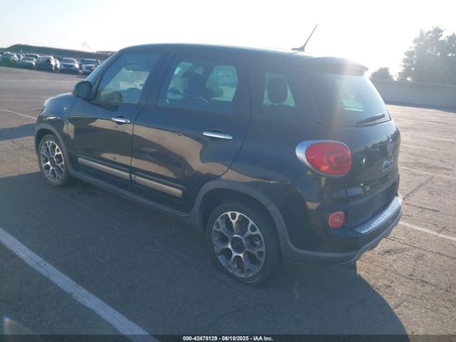2014 FIAT 500L ZFBCFADH6EZ014198 Photo 2