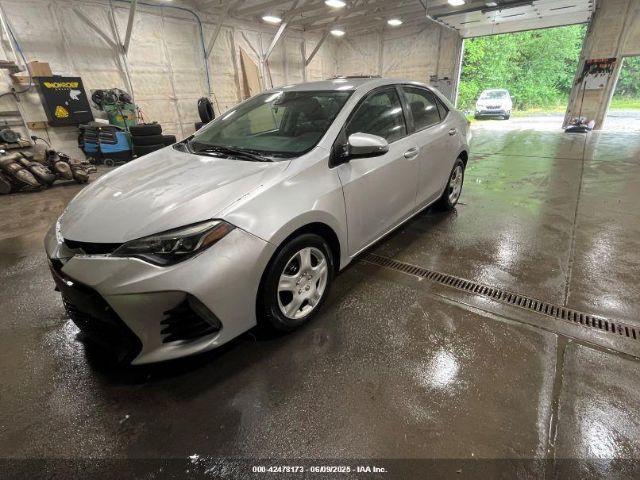 5YFBURHE7JP780538 Toyota COROLLA SE