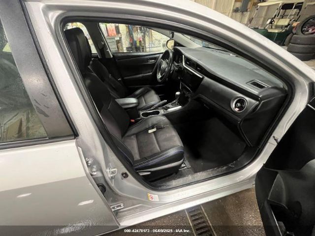 5YFBURHE7JP780538 Toyota COROLLA SE