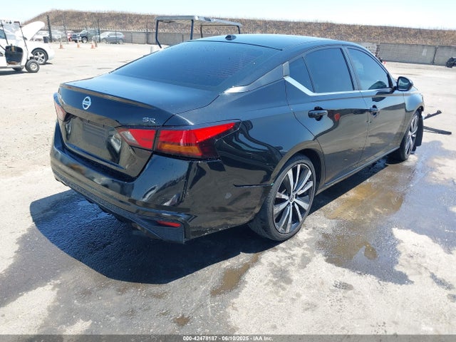Nissan 2019 2019 1N4BL4CV1KC175802 Image 4