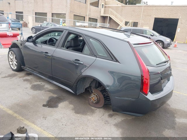 2013 CADILLAC CTS-V 1G6DV8EP0D0103080 Photo 2