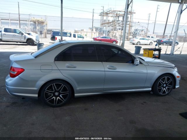 WDDGF4HB5ER319638 Mercedes-Benz 2014