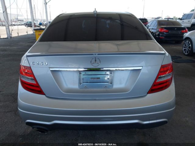 WDDGF4HB5ER319638 Mercedes-Benz 2014
