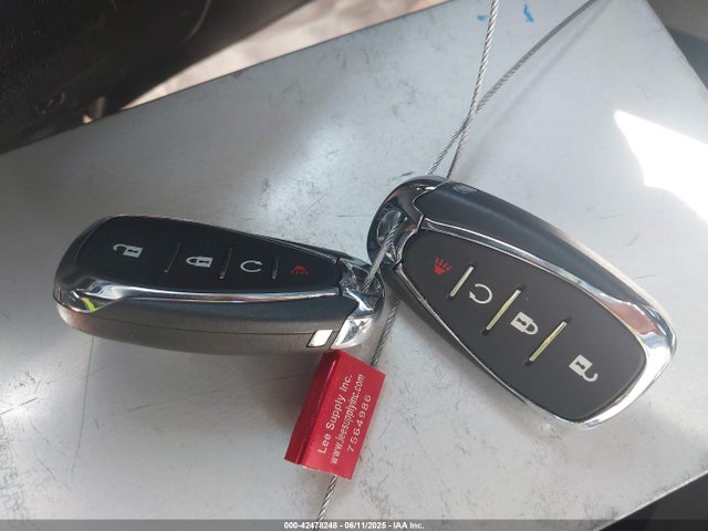 1G1FY6S06P4108329 Chevrolet 2023