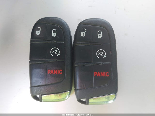 ZACNJDB14NPN69500 Jeep 2022
