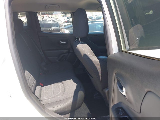 ZACNJDB14NPN69500 Jeep 2022