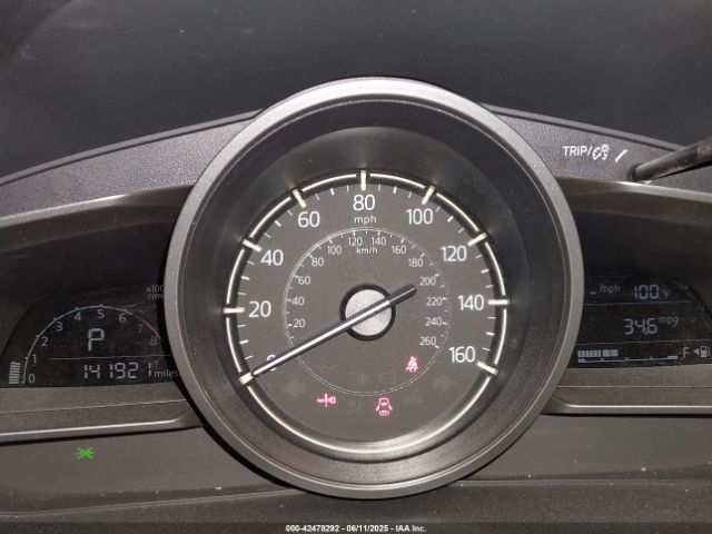 JM1BN1V72H1110981 Mazda pe