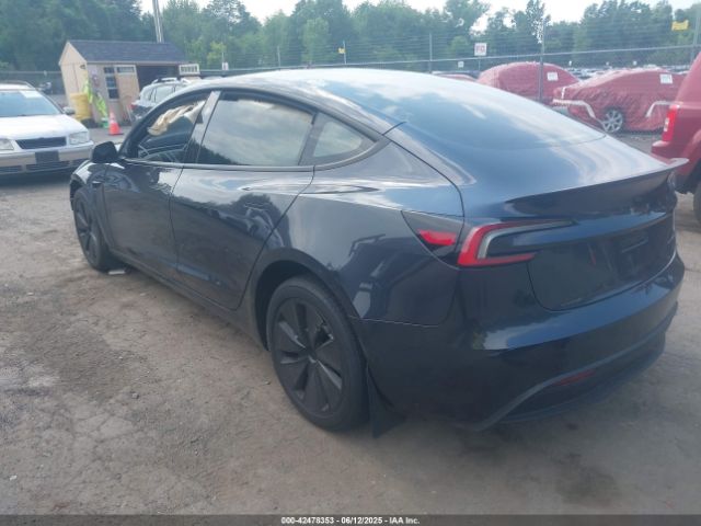 5YJ3E1EB2SF899446 Tesla 2025