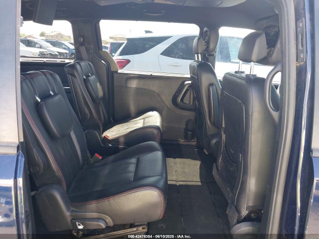 2C4RDGEG9GR196787 Dodge Grand Caravan