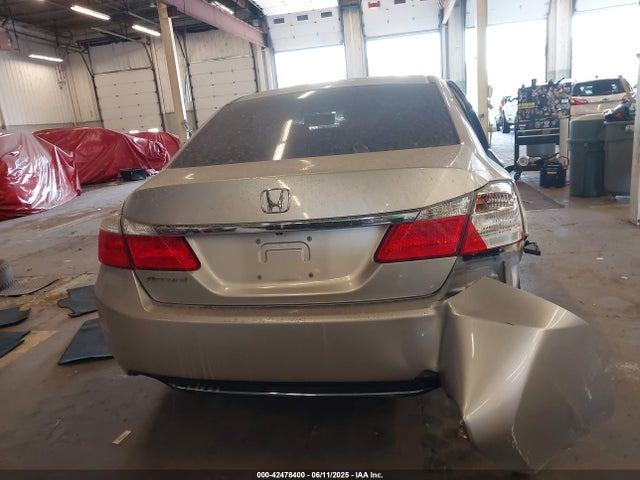 Honda k24w1 2014 1HGCR2F33EA022738 Image 16