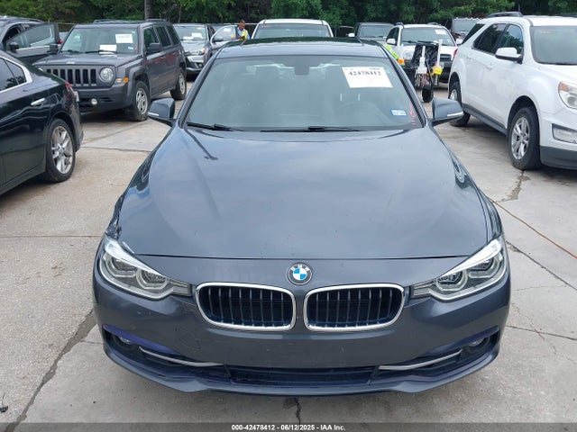 WBA8D9C55JEM32703 BMW 2018