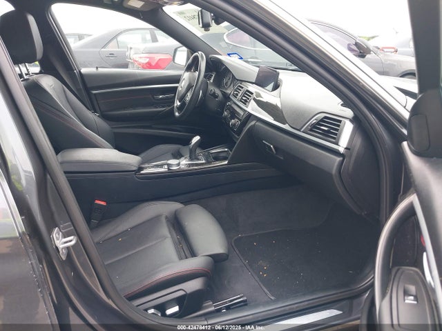 WBA8D9C55JEM32703 BMW 2018