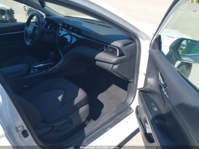 4T1E31AK8LU529949 Toyota Camry Le Hybrid