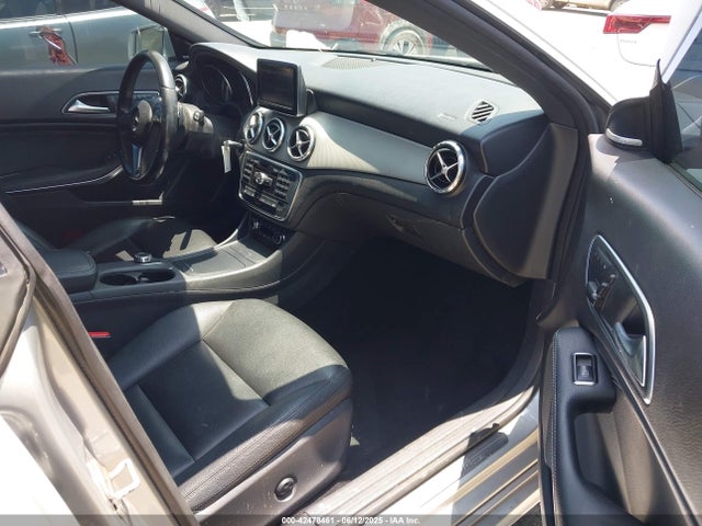 Mercedes-Benz 2014 2014 WDDSJ4EB4EN043067 Image 5