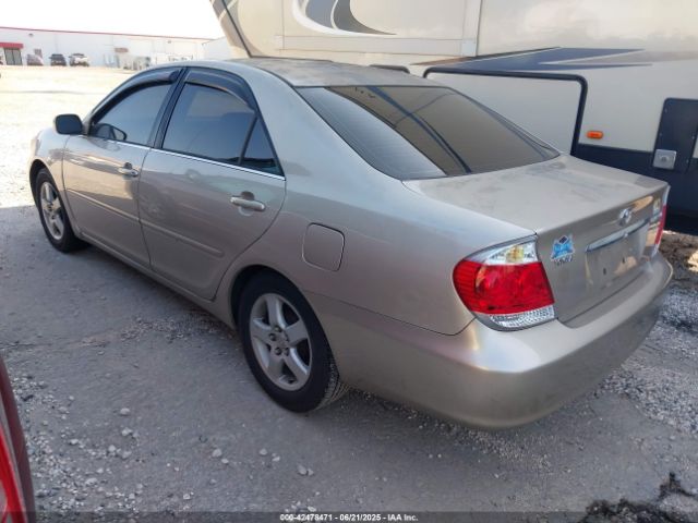 2006 TOYOTA CAMRY 4T1BE32K66U701813 Photo 2