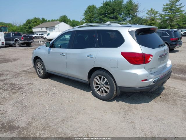 5N1DR2MM4JC670095 Nissan Pathfinder Sv