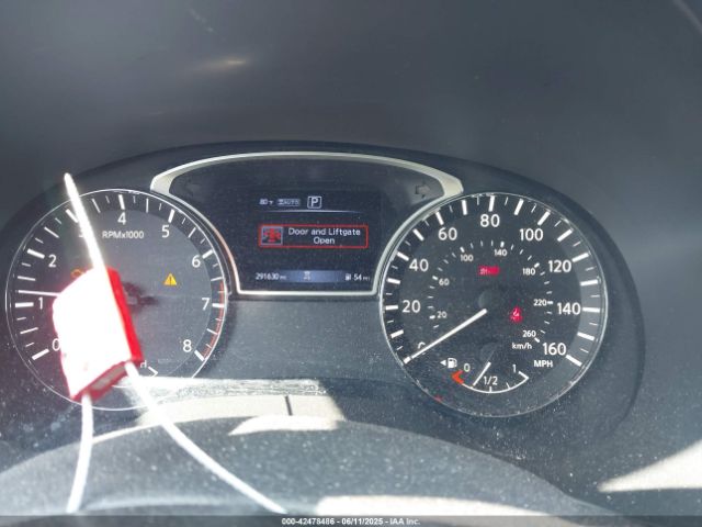 5N1DR2MM4JC670095 Nissan Pathfinder Sv