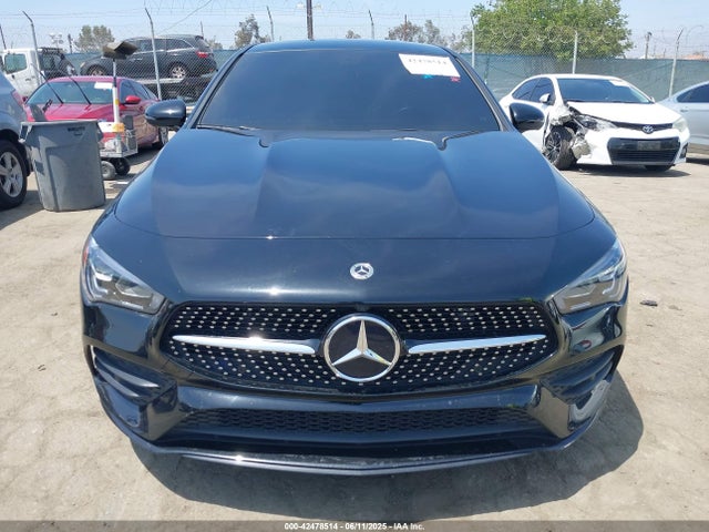 W1K5J4GB4PN383879 Mercedes-Benz m260