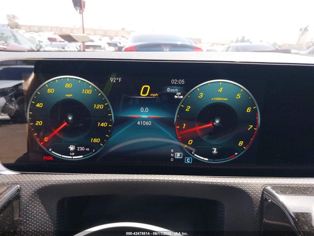 W1K5J4GB4PN383879 Mercedes-Benz m260