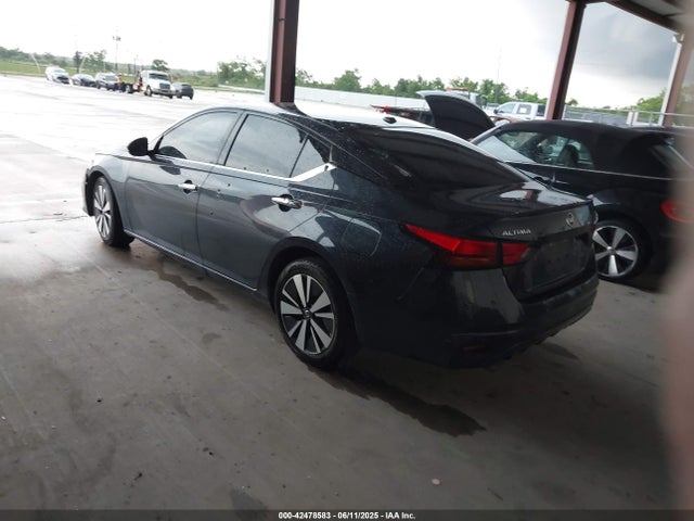 Nissan 2020 2020 1N4BL4EV1LC162255 Image 3