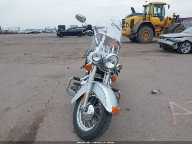 2010 HARLEY-DAVIDSON FLSTC 1HD1BW518AB013361 Photo 4