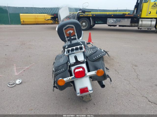 2010 HARLEY-DAVIDSON FLSTC 1HD1BW518AB013361 Photo 5