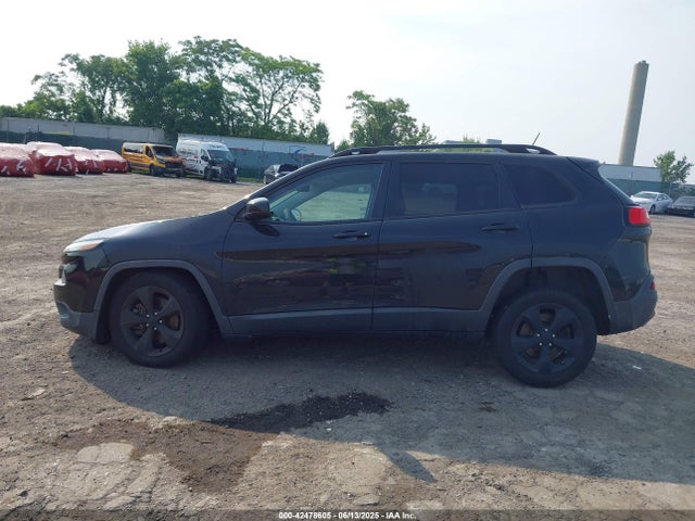 Jeep 2016 2016 1C4PJLCS2GW107732 Image 13